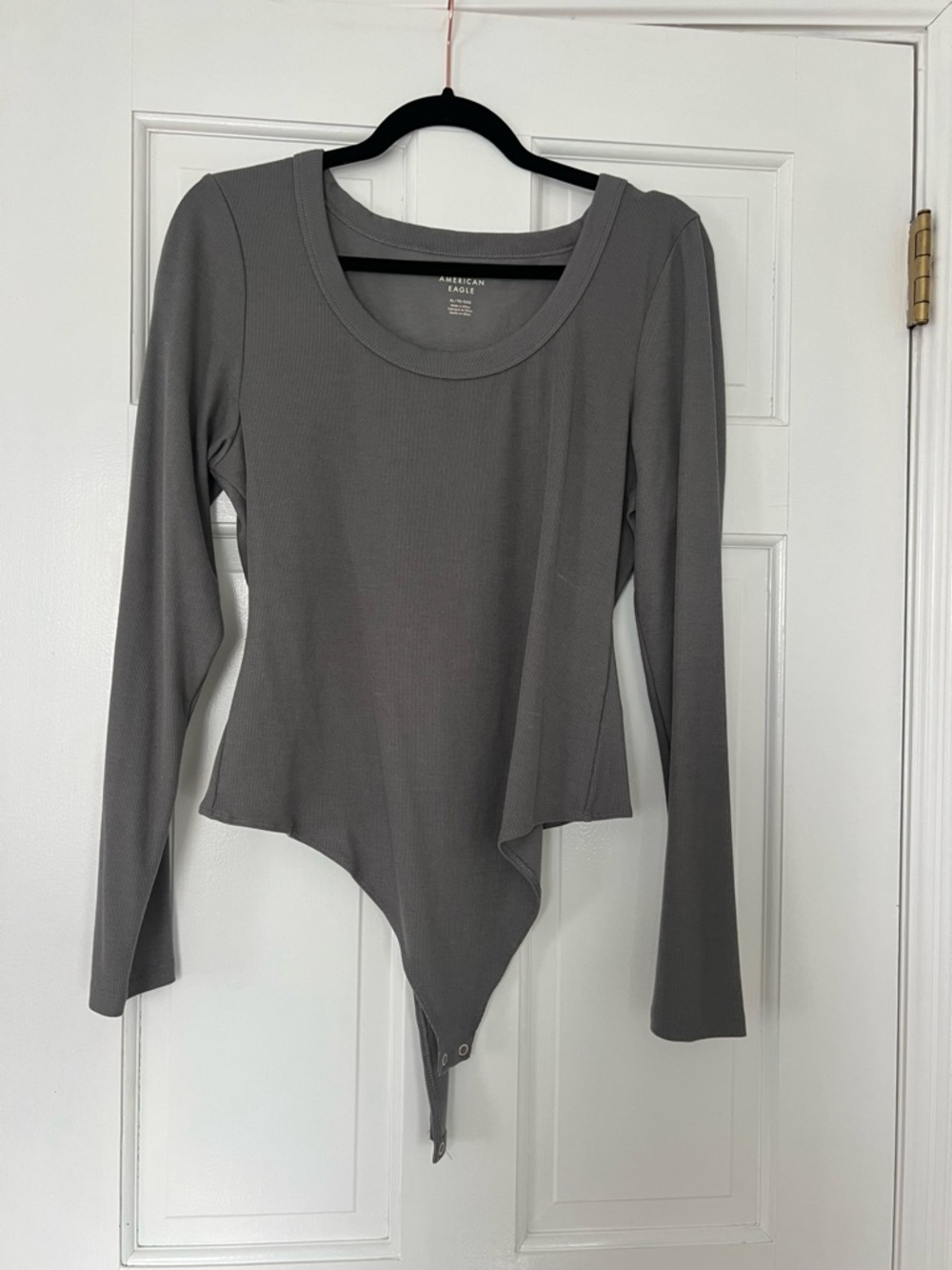 American Eagle Outfitters Gray Ribbed Long-Sleeve Scoop Bodysuit
